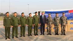 澳门美高梅官网缅甸国防军使用空军飞机运送抗疫医疗援助物资前往中国